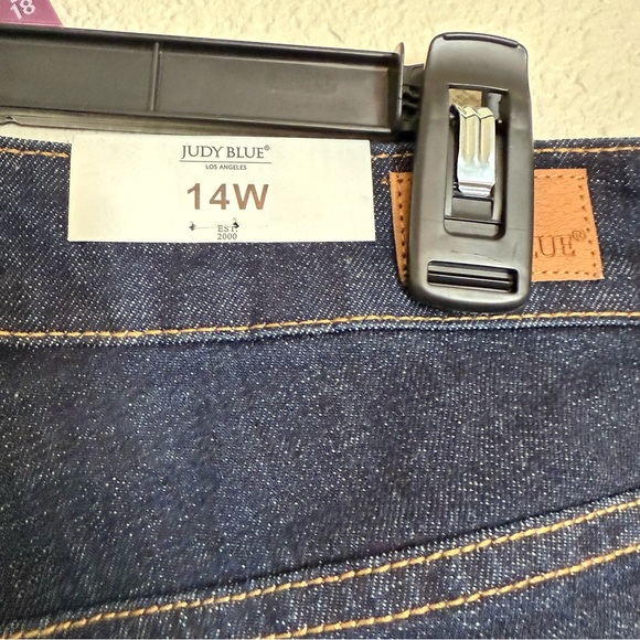 NWT Judy Blue Los Angeles Womens Button Fly Skinny Jeans High Waist size 14W - Picture 5 of 11